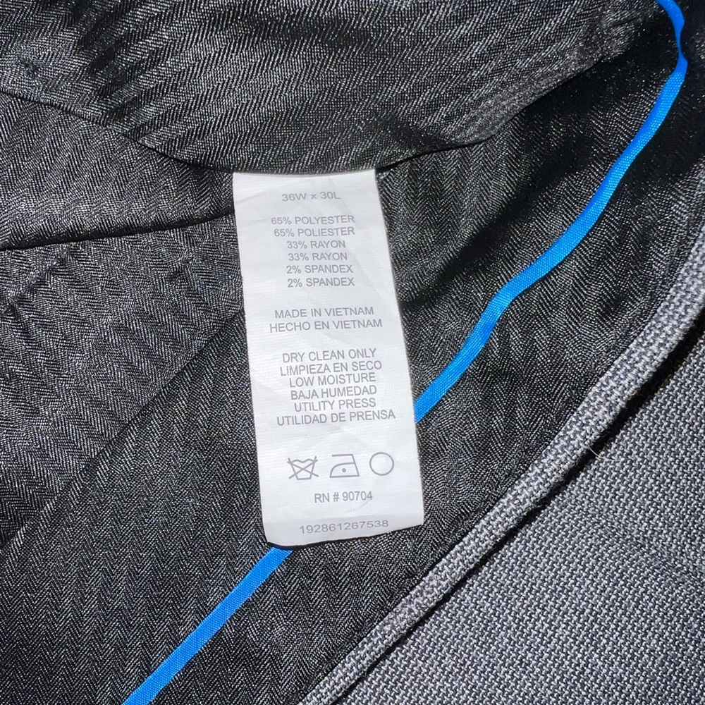Men's Gray Suit - Jacket 42R and Pants 36x30 SLIM FIT - Picture 13 of 16